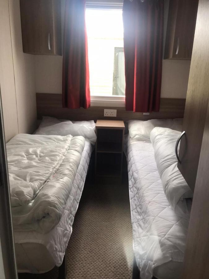 Hotel Swift Loire Jaywick Sands Zewnętrze zdjęcie