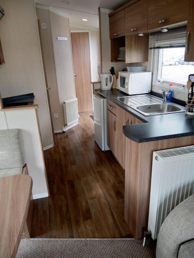 Hotel Swift Loire Jaywick Sands Zewnętrze zdjęcie